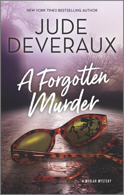 A Forgotten Murder: A Cozy Mystery (A Medlar Mystery, 3)